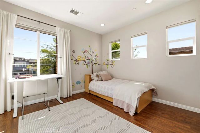 28613 Stonegate Court, Valencia, CA 91354