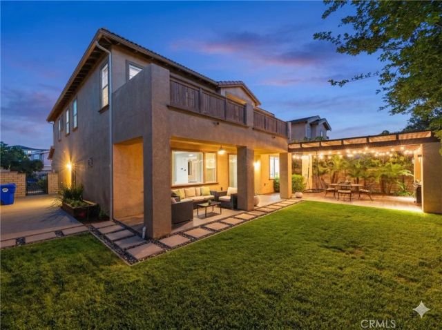 28613 Stonegate Court, Valencia, CA 91354