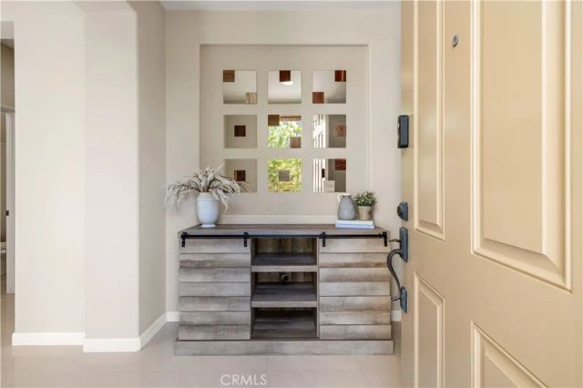 28613 Stonegate Court, Valencia, CA 91354