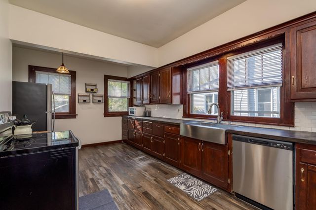 607 Blue Earth Street, Mankato, MN 56001