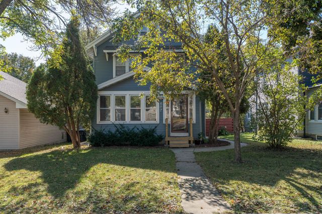 607 Blue Earth Street, Mankato, MN 56001