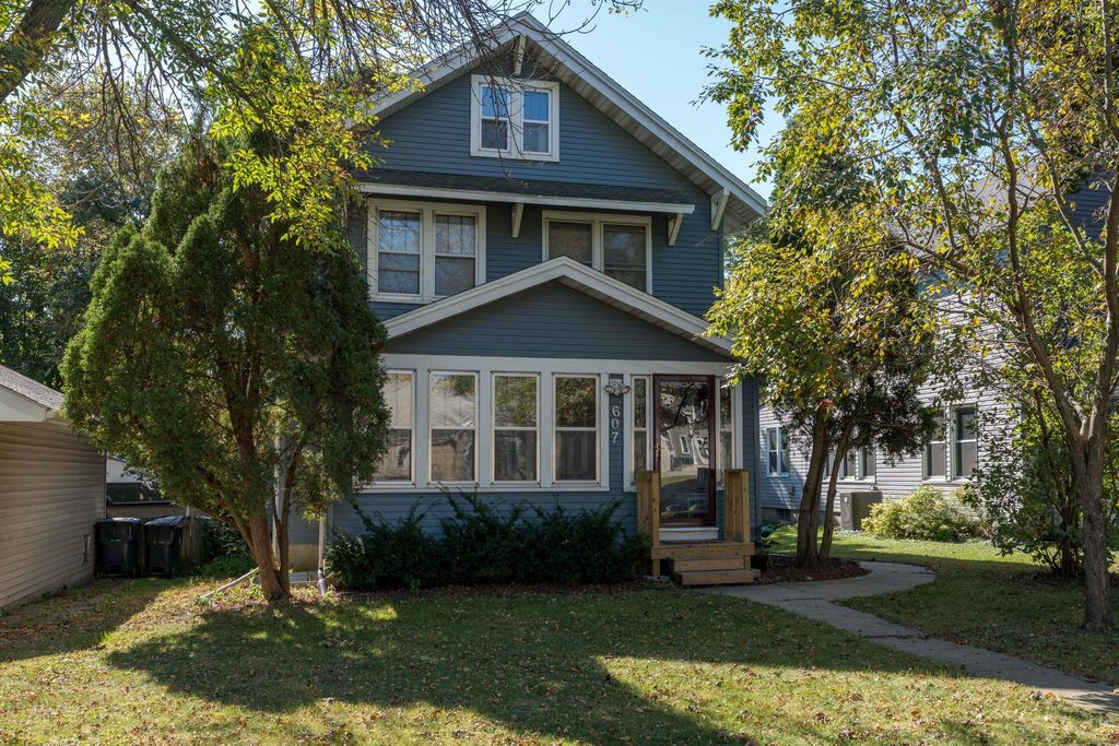 607 Blue Earth Street, Mankato, MN 56001