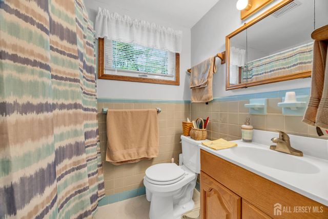 19 Shetland Road, East Brunswick, NJ 08816