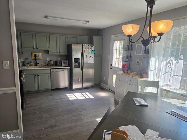 7441 COURTLAND CIR, Manassas, VA 20111