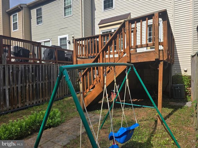 7441 COURTLAND CIR, Manassas, VA 20111