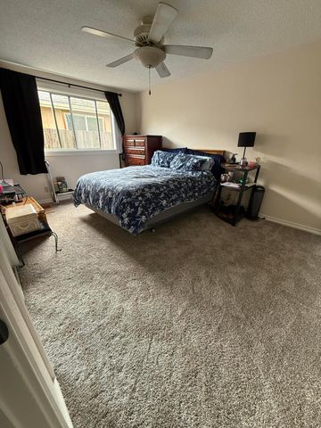 1990 Lawnridge Street, Medford, OR 97504