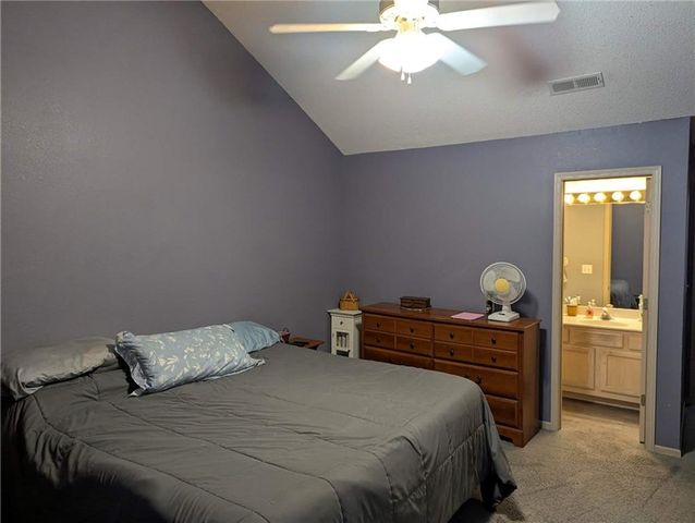 1415 SE Norwood Drive, Lee's Summit, MO 64086