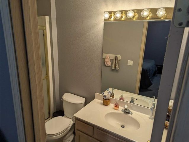 1415 SE Norwood Drive, Lee's Summit, MO 64086