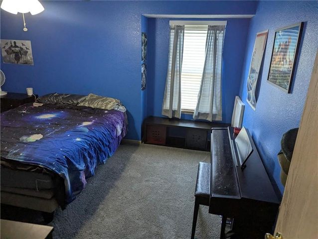 1415 SE Norwood Drive, Lee's Summit, MO 64086