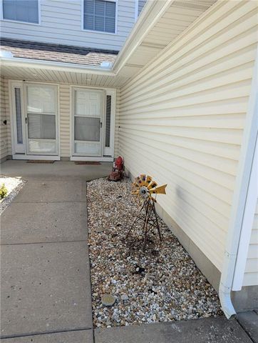 1415 SE Norwood Drive, Lee's Summit, MO 64086