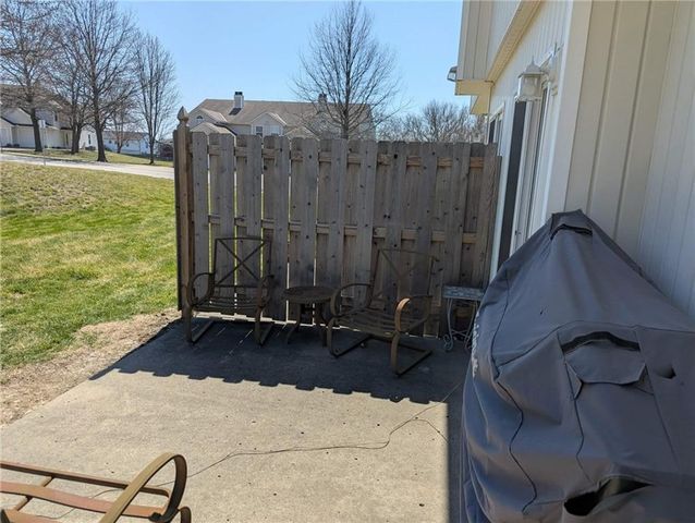 1415 SE Norwood Drive, Lee's Summit, MO 64086