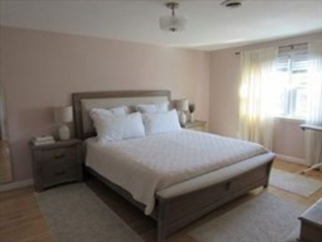 6 Loring Hills Ave. 1B, Salem, MA 01970