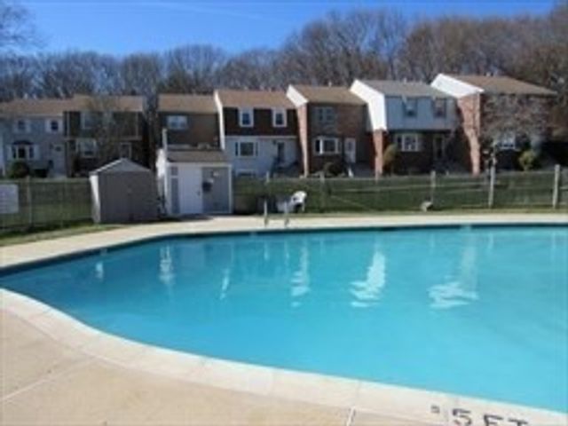 6 Loring Hills Ave. 1B, Salem, MA 01970