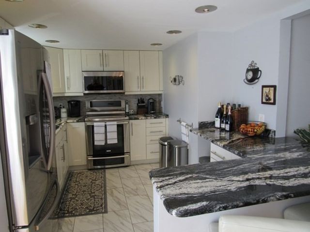 6 Loring Hills Ave. 1B, Salem, MA 01970