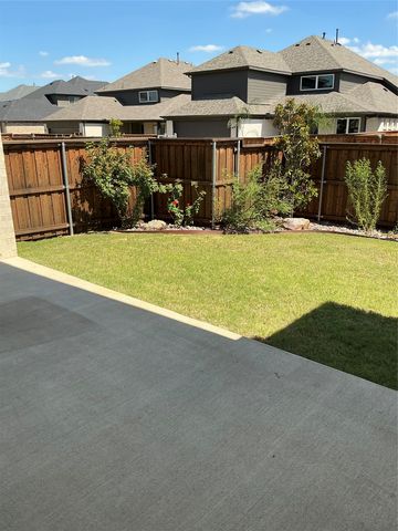 2195 English Ivy Road, Frisco, TX 75033