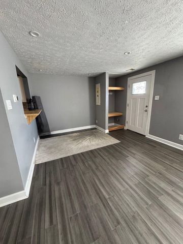 2711 GREENWOOD DR, Lindenwold, NJ 08021