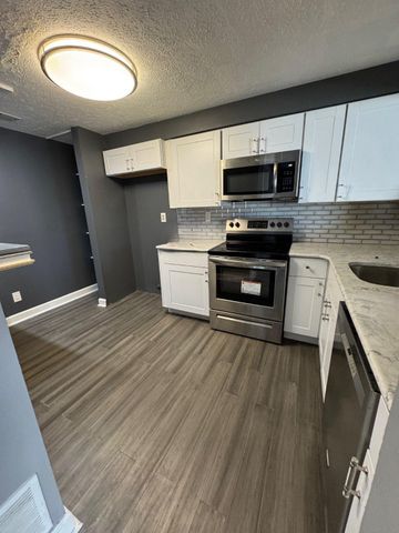 2711 GREENWOOD DR, Lindenwold, NJ 08021