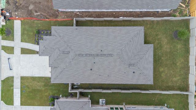 2415 Honeyberry Shrub Drive, Manvel, TX 77578