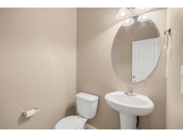 3611 S Perth Cir 104, Aurora, CO 80013