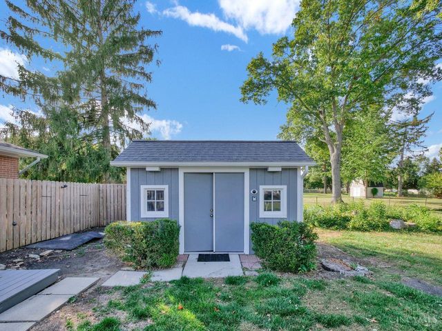 295 Coach Drive, Tipp City, OH 45371