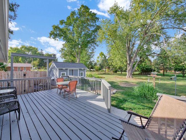 295 Coach Drive, Tipp City, OH 45371