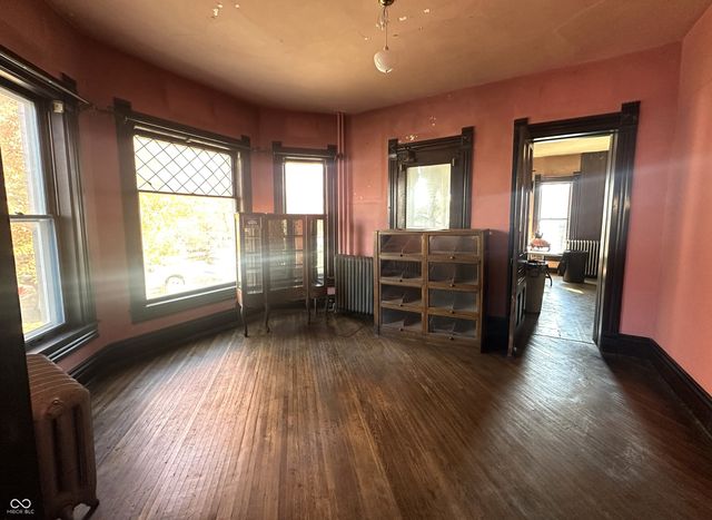 403 W Kirkwood Avenue, Bloomington, IN 47404