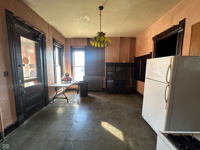 403 W Kirkwood Avenue, Bloomington, IN 47404