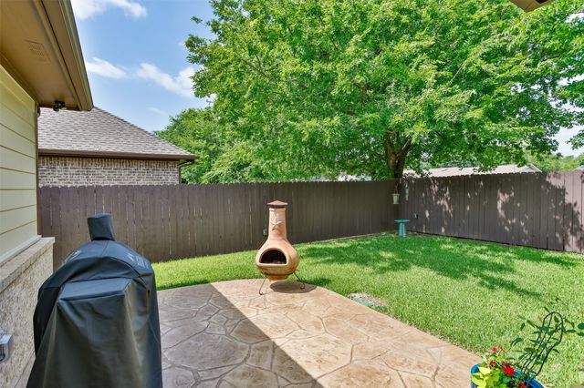1127 Vintage Avenue, Gainesville, TX 76240