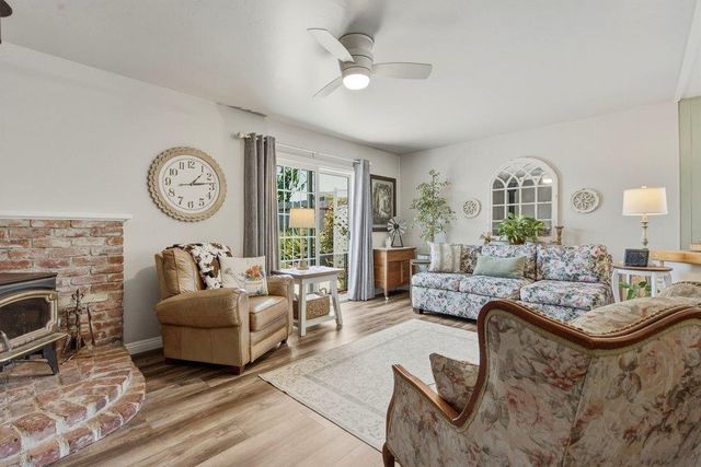 407 Pueblo Drive, Salinas, CA 93906