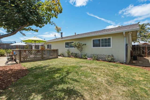407 Pueblo Drive, Salinas, CA 93906