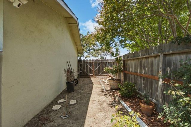 407 Pueblo Drive, Salinas, CA 93906