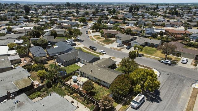 407 Pueblo Drive, Salinas, CA 93906