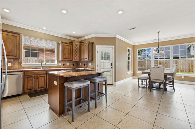 4502 SW Chancery Street, Bentonville, AR 72713