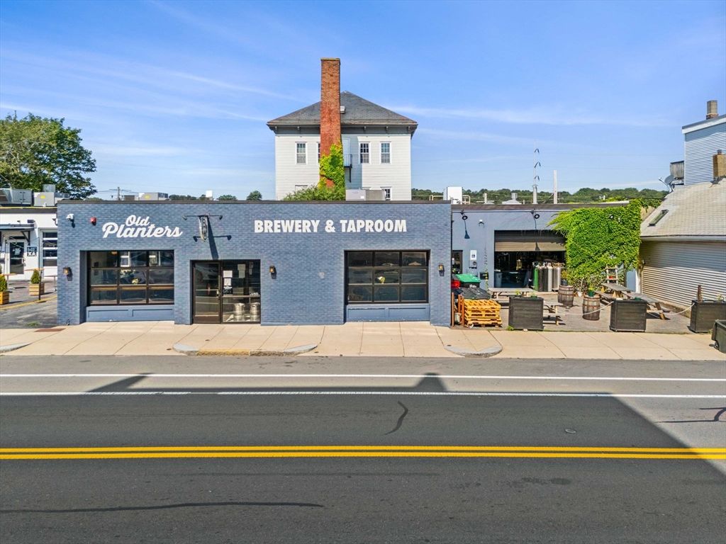 232 Rantoul St, Beverly, MA 01915