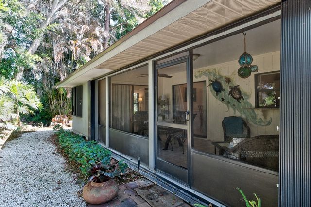 740 Timber Ridge Trail SW, Vero Beach, FL 32962