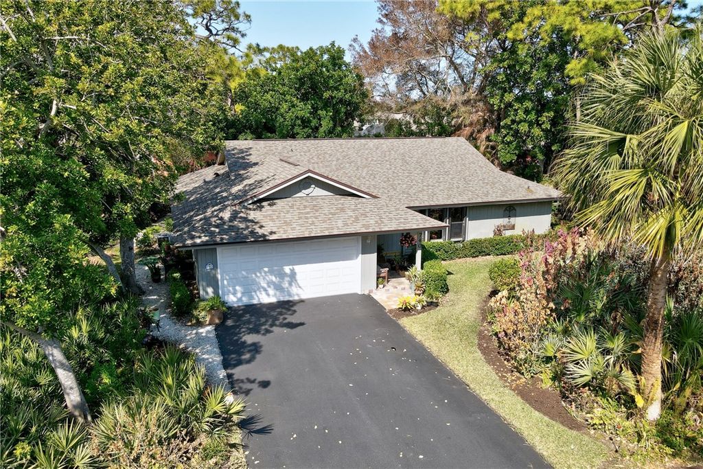 740 Timber Ridge Trail SW, Vero Beach, FL 32962