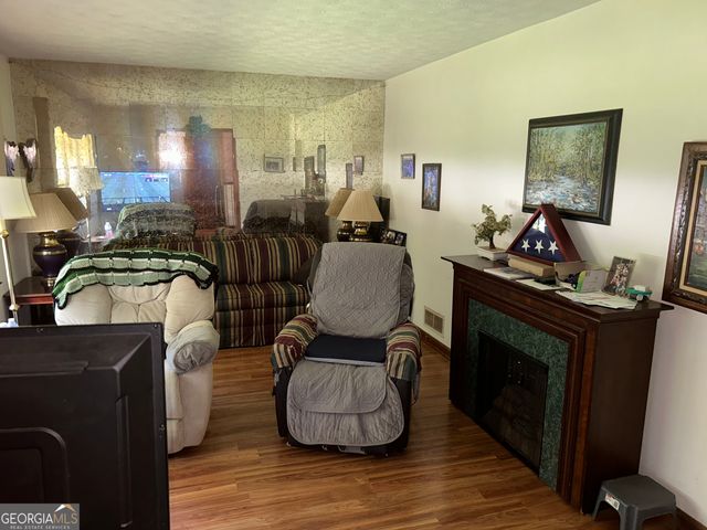 90 Cabriolet Trail, Mcdonough, GA 30253