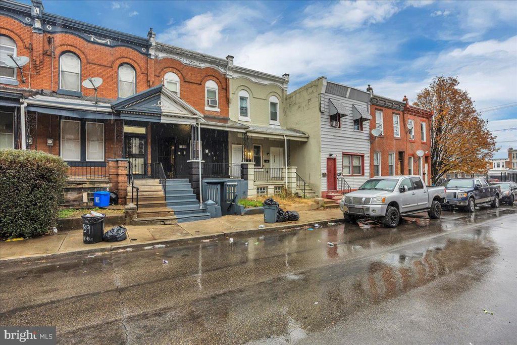 1135 W VENANGO ST, Philadelphia, PA 19140