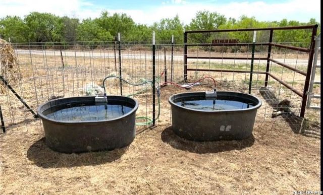 3968 Bluntzer Rd, Jourdanton, TX 78026