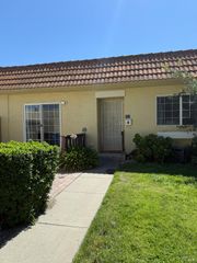 642 Yellowstone Dr, Vacaville, CA 95687