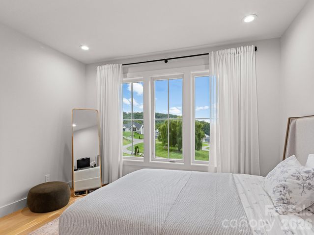 30 Bridgeway Drive, Candler, NC 28715
