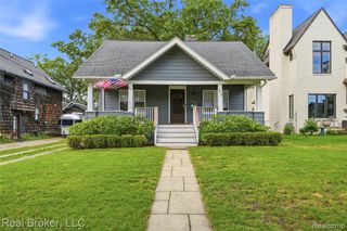 318 E University Avenue, Royal Oak, MI 48067