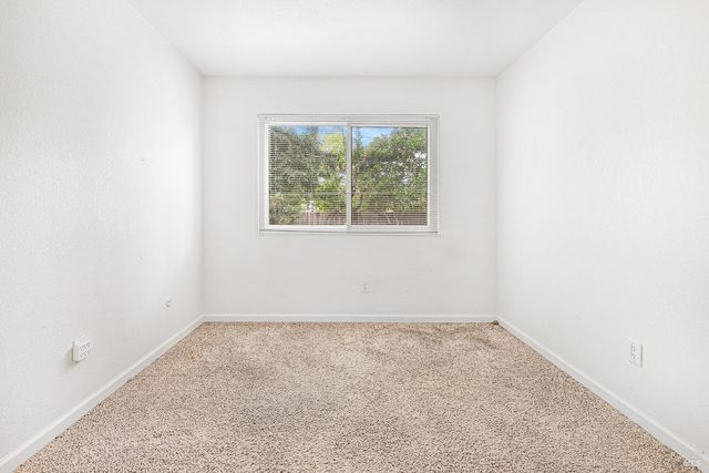 1316 Gillpepper Ln, Rohnert Park, CA 94928