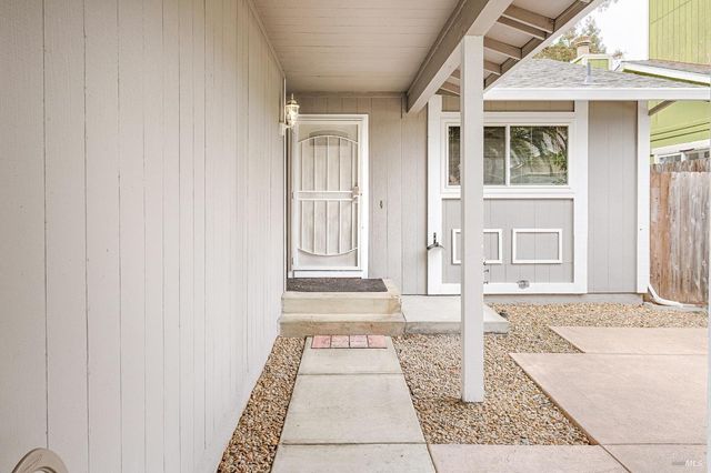 1316 Gillpepper Ln, Rohnert Park, CA 94928