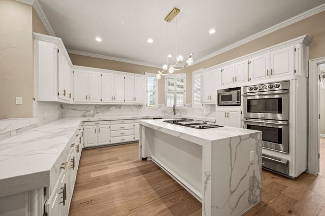 4512 Alexandra Drive, Colleyville, TX 76034
