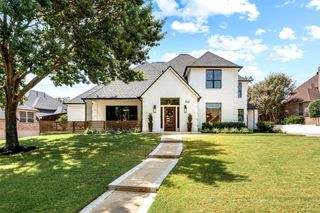 702 Shadow Glen Drive, Southlake, TX 76092