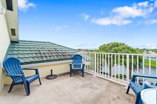 470 Bella Vista Court N, Jupiter, FL 33477