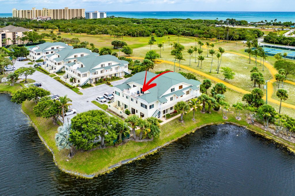 470 Bella Vista Court N, Jupiter, FL 33477