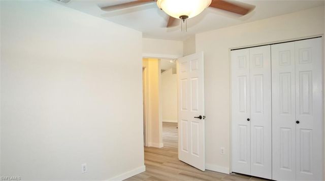 4053 Seaoats LN, Naples, FL 34112