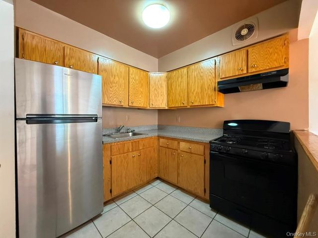 1250 Rev James Polite Avenue 2, Bronx, NY 10459